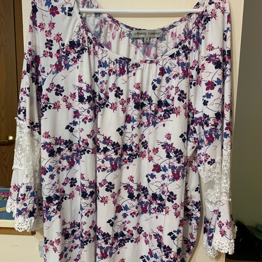 White floral and lace bell sleeve top